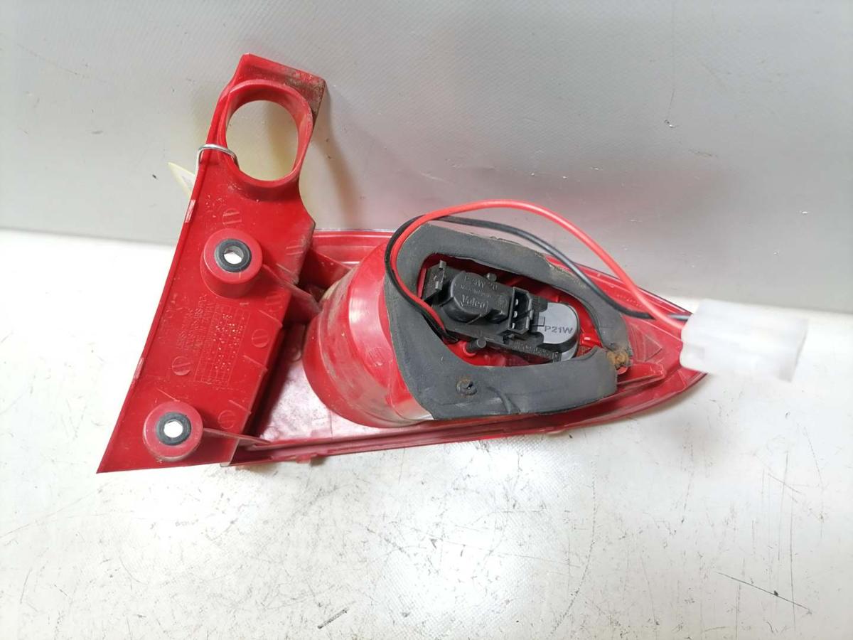 Seat Leon 1P Boriginal R&uuml;cklicht R&uuml;ckleuchte Schlussleuchte links au&szlig;en j.2009